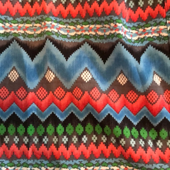 Fun Creative Concepts Dress - Picture 3 of 3